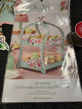 2-Tier Floral Treat Stand - Mint